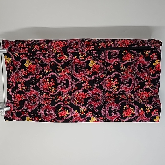 Modcloth Silky Lined Paisley Print Plus Size Skirt w Side Zip & Front Slit - Picture 14 of 17